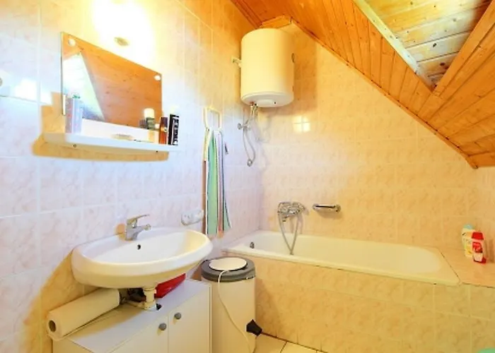 Fenyves House * 발라톤페니베스